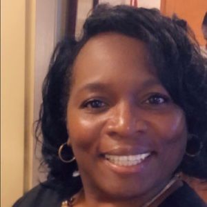 Meet your Posher, Sheron